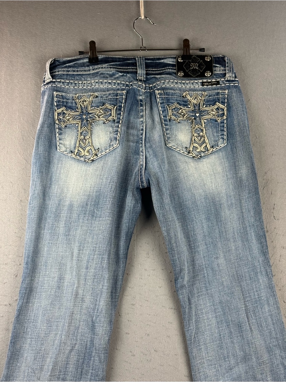 Miss Me Women's Y2K Embellished Cross Pockets Bootleg Jeans 34X30 - Picture 8 of 12